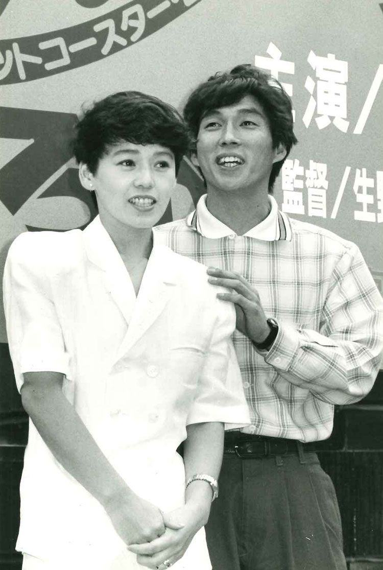 1988年、大竹しのぶと結婚