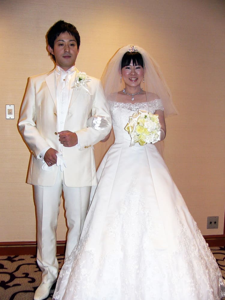 相方・岡友美は2009年に結婚をしていて旦那・子供2人がいる