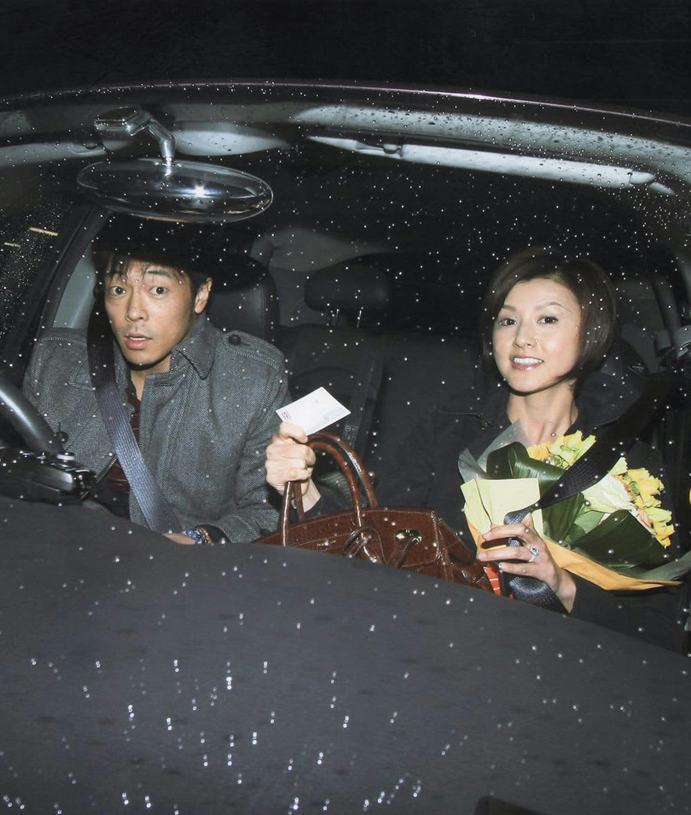 2007年、藤原紀香との結婚後の車デートをフライデーにスクープされていた