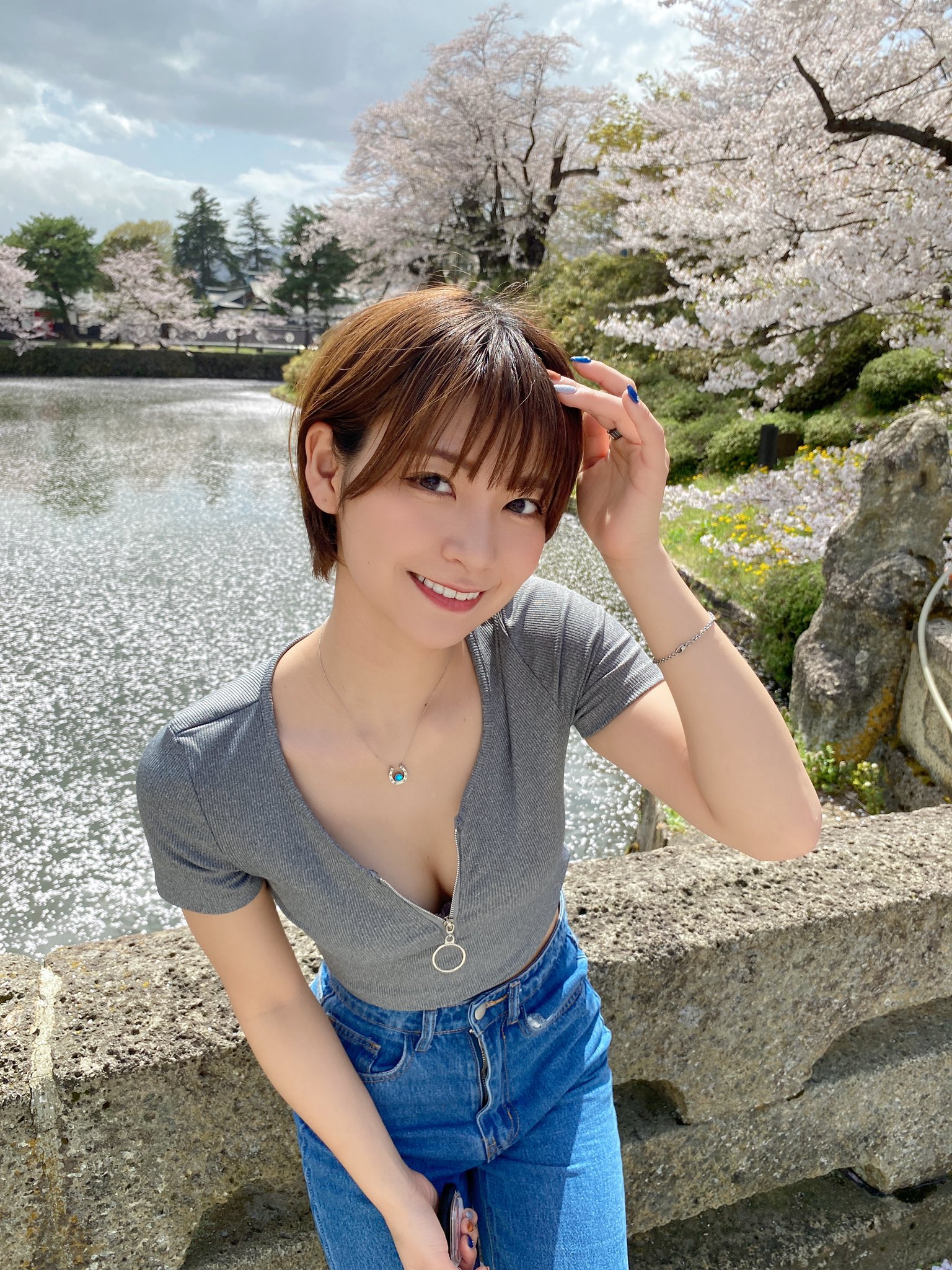 小坂田純奈はマグロ女？