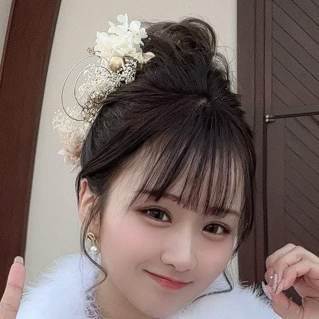 森脇梨々夏 | Instagram