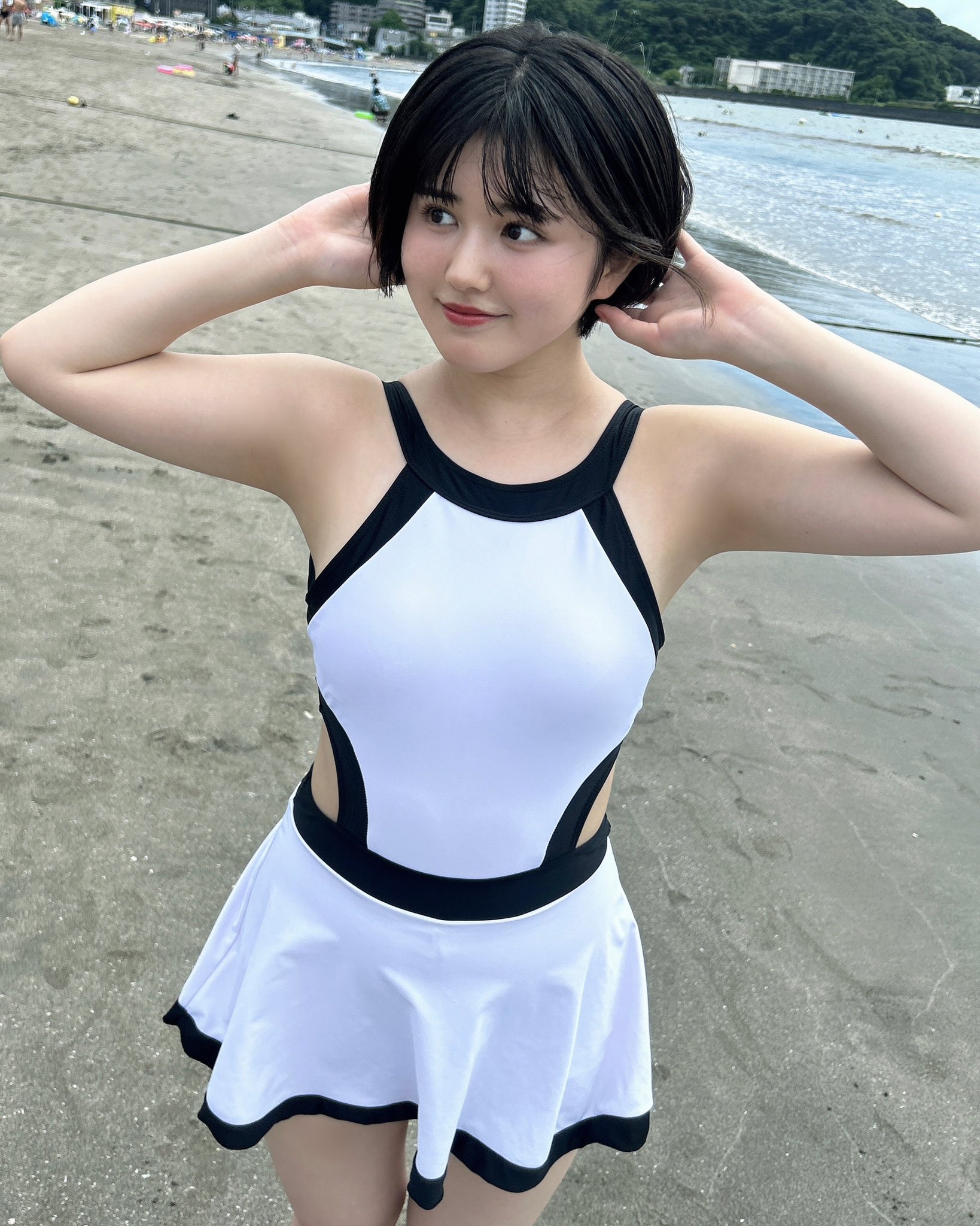 池田レイラが写真集などで見せた水着グラビア③